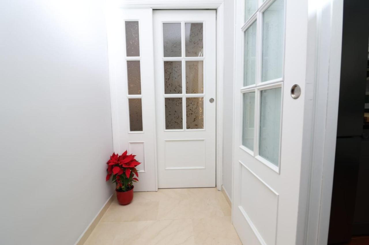 Piso En Pleno Centro De Huelva. Apartment Bagian luar foto